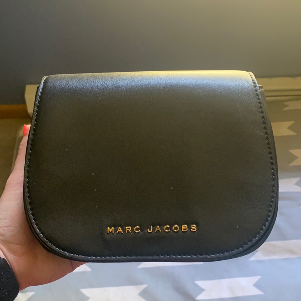 Marc Jacobs Avenue Crossbody